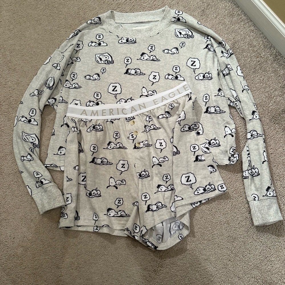American Eagle Lounge Pajama Set